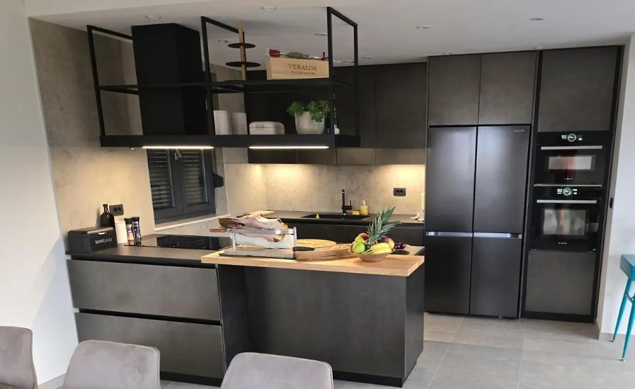 Penthouse Hedonist With Hidromassage Bath Apartment Pula Croatia