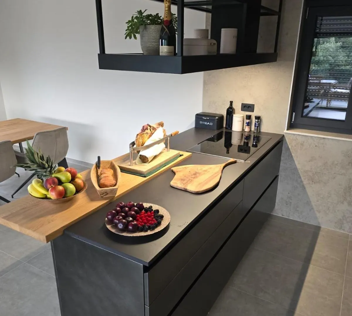 Penthouse Hedonist With Hidromassage Bath Apartment Pula